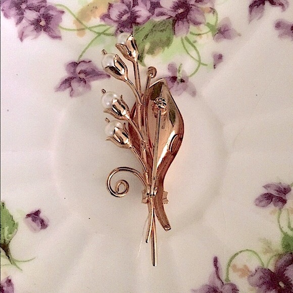 💐Vintage Brushed Gold & Flower Pearl Brooch💐 - Picture 4 of 6